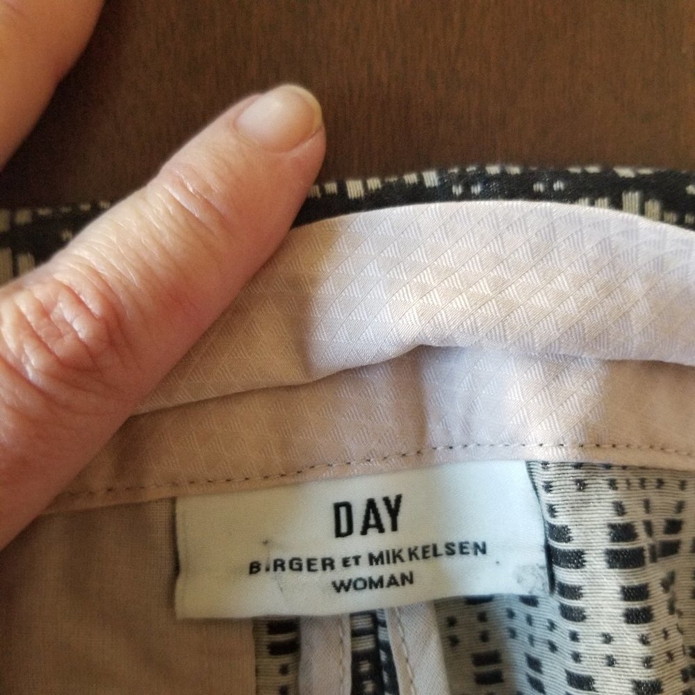 Day Birger et Mik Kelsen Cropped Black & Tan Pants - Picture 10 of 12